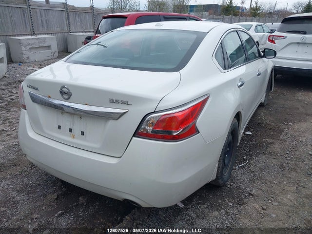 2015 Nissan Altima 3.5 Sl მანქანა იყიდება აუქციონზე, vin: 1N4BL3AP6FN335522, აუქციონის ნომერი: 12607526