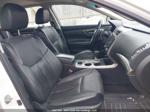 2015 Nissan Altima 3.5 Sl მანქანა იყიდება აუქციონზე, vin: 1N4BL3AP6FN335522, აუქციონის ნომერი: 12607526