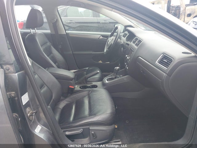 3VWL07AJ9EM423240 Volkswagen Jetta 1.8 Tsi Highline