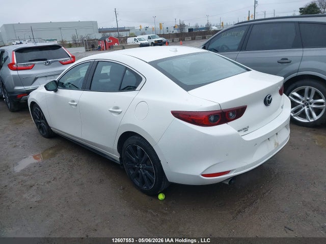 JM1BPBDY3R1657396 Mazda 3 Gt