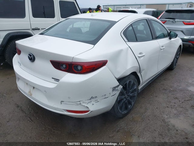 JM1BPBDY3R1657396 Mazda 3 Gt
