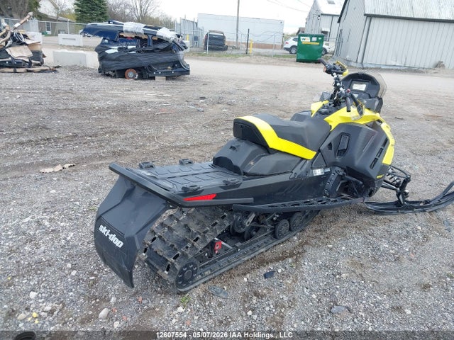2BPSDUMB8MV000007 Skidoo Skidoo