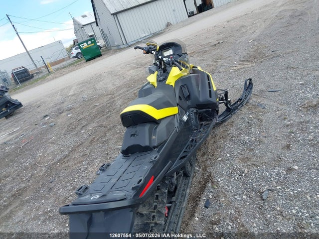2BPSDUMB8MV000007 Skidoo Skidoo