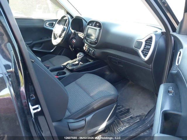 Продажа на аукционе авто 2022 Kia Soul Ex, vin: KNDJ33AU0N7176639, номер лота: 12607555