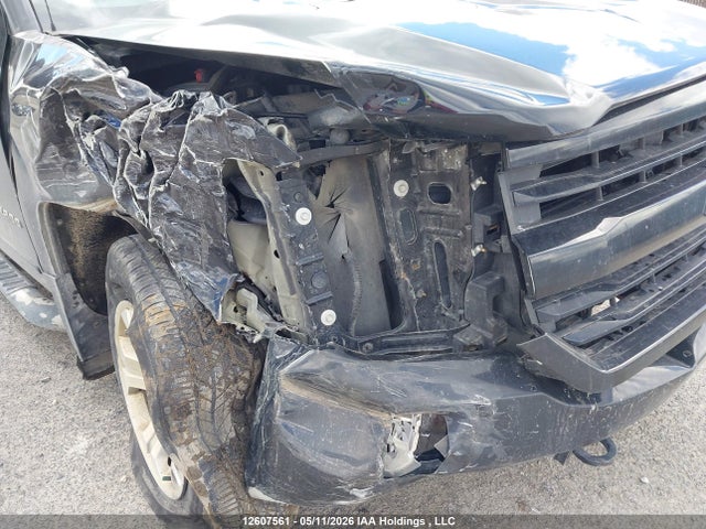 1GCUKREC6HF229438 Chevrolet Silverado 1500