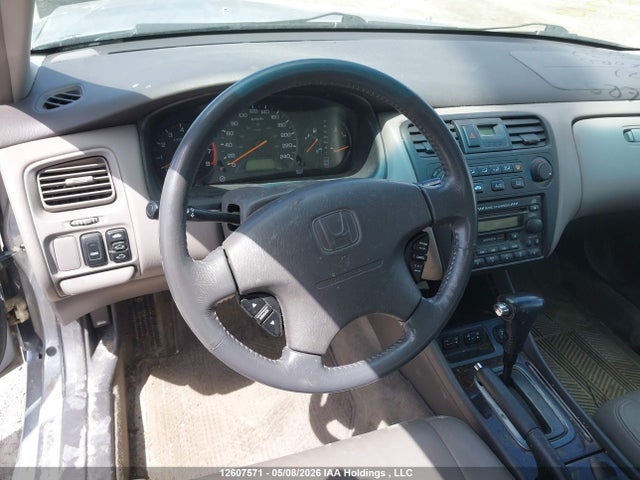 2002 Honda Accord Sdn მანქანა იყიდება აუქციონზე, vin: 1HGCG56682A820231, აუქციონის ნომერი: 12607571