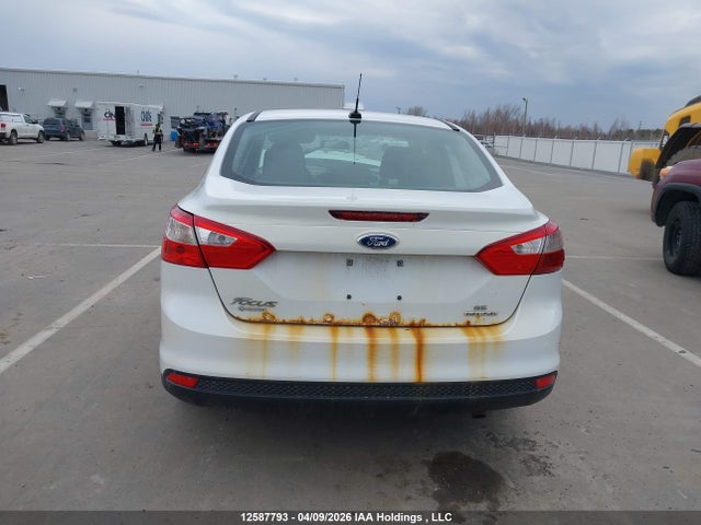 Ford FOCUS SE 2014 1FADP3F20EL177960 Image 17