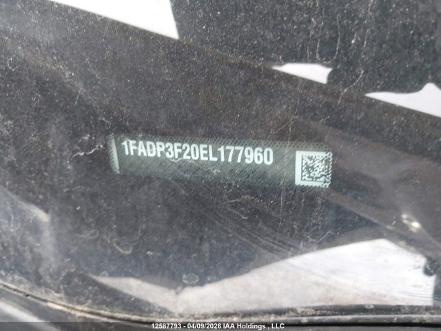 Ford FOCUS SE 2014 1FADP3F20EL177960 Image 19