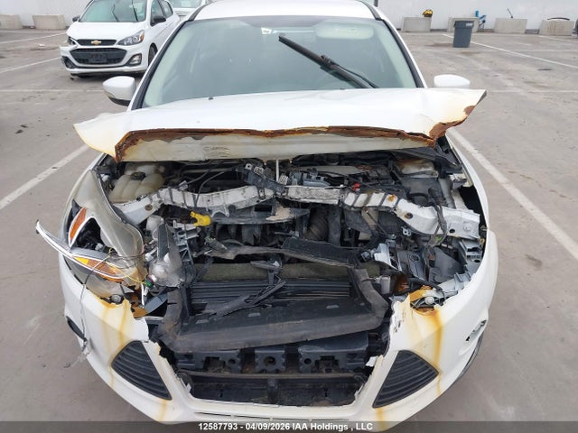 Ford FOCUS SE 2014 1FADP3F20EL177960 Image 6