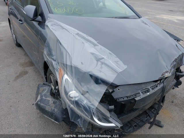 KMHD84LF7JU598255 Hyundai ELANTRA GL