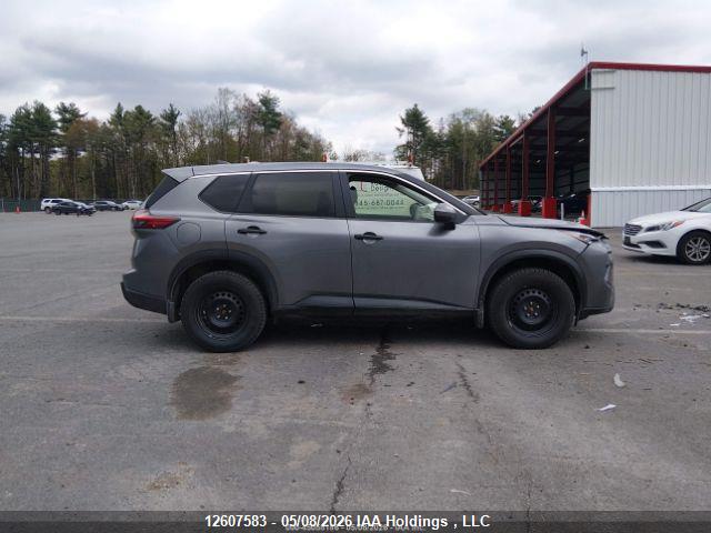 JN8BT3AB5SW172921 Nissan ROGUE S