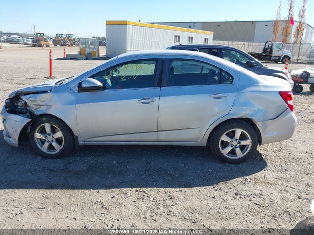 1G1JD5SH4H4146388 Chevrolet Sonic Lt Auto
