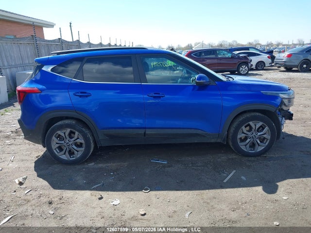 KNDEUCAA9R7633829 KIA SELTOS S