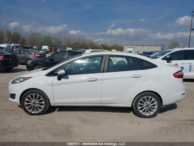 3FADP4BJ8EM138003 Ford FIESTA SE