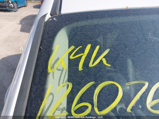3FADP4BJ8EM138003 Ford FIESTA SE