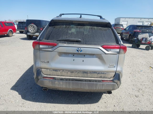 12607620 :رقم المزاد ، 2T3RWRFV2LW100517 vin ، 2020 Toyota Rav4 Hybrid Xle مزاد بيع