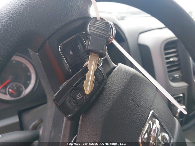 12607630 :رقم المزاد ، 1C6RR7FGXKS661673 vin ، 2019 Ram 1500 Classic Tradesman مزاد بيع