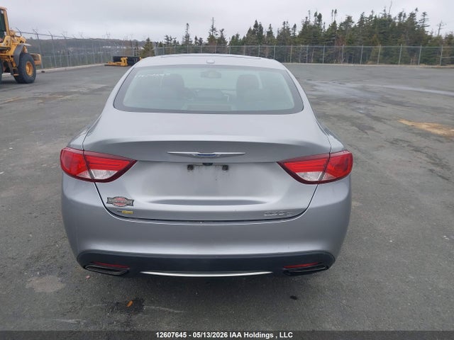 12607645 :رقم المزاد ، 1C3CCCCG5FN606781 vin ، 2015 Chrysler 200 C مزاد بيع