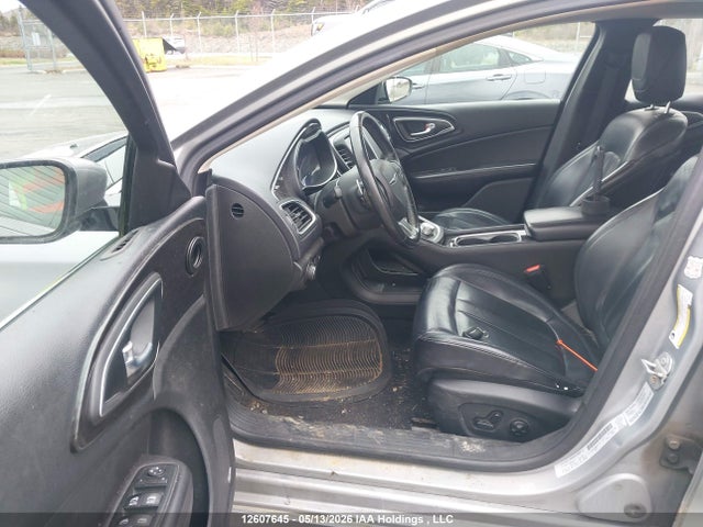 12607645 :رقم المزاد ، 1C3CCCCG5FN606781 vin ، 2015 Chrysler 200 C مزاد بيع
