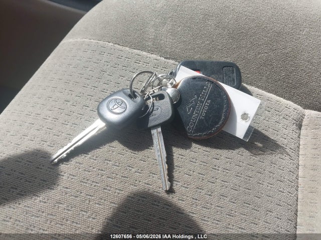 12607656 :رقم المزاد ، 2T1BR32E56C570051 vin ، 2006 Toyota Corolla Ce/le/sport مزاد بيع