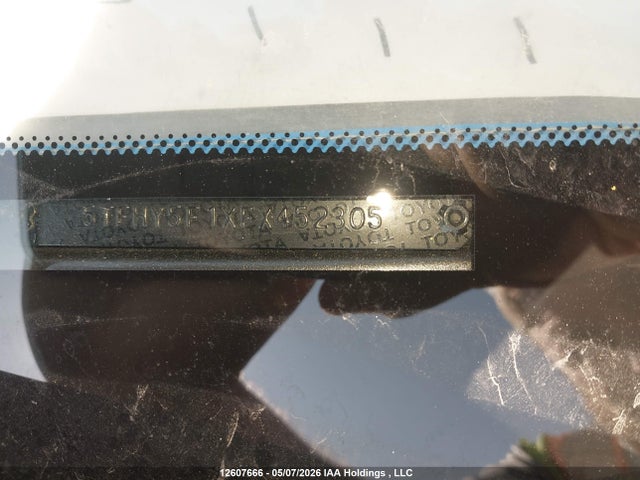 5TFHY5F1XFX452305 Toyota Tundra Limited 5.7l V8