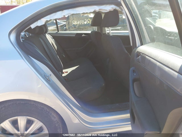 12607682 :رقم المزاد ، 3VW167AJ4GM294445 vin ، 2016 Volkswagen Jetta 1.4 Tsi Trendline/1.4 Tsi Trendline+ مزاد بيع