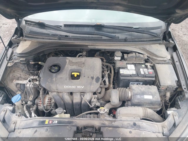 KMHD84LF5JU498428 Hyundai ELANTRA GL