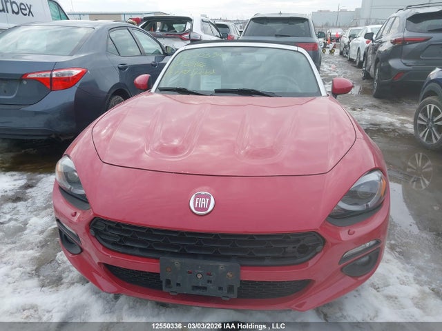 JC1NFAEK8H0102966 Fiat 124 Spider Lusso