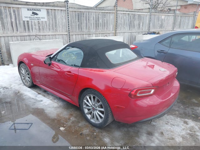 JC1NFAEK8H0102966 Fiat 124 Spider Lusso
