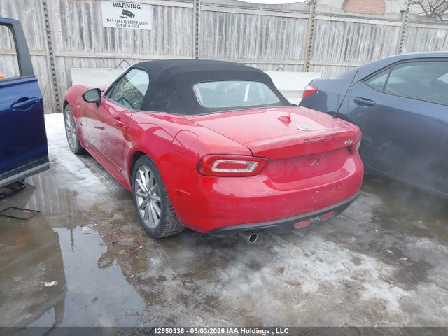 JC1NFAEK8H0102966 Fiat 124 Spider Lusso