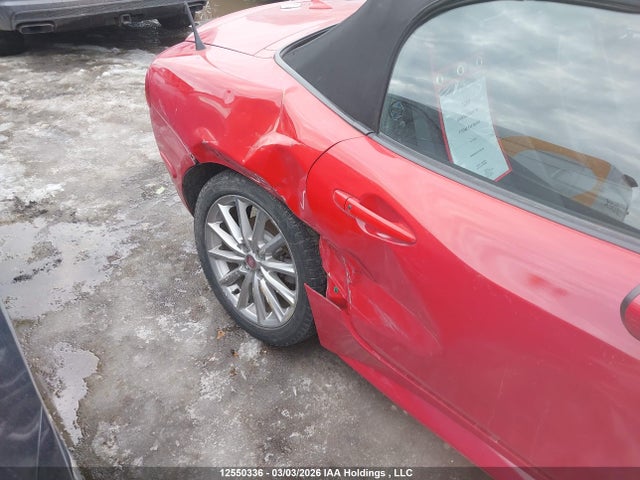 JC1NFAEK8H0102966 Fiat 124 Spider Lusso