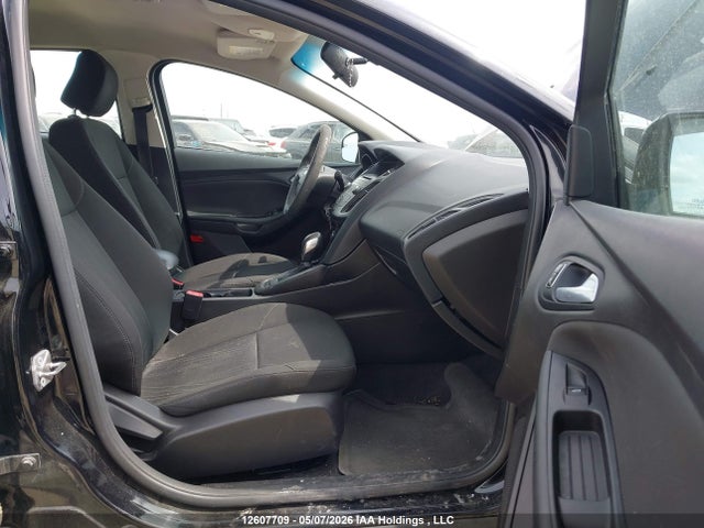 12607709 :رقم المزاد ، 1FADP3F21HL280437 vin ، 2017 Ford Focus Se مزاد بيع