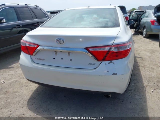 Продажа на аукционе авто 2015 Toyota Camry, vin: 4T1BF1FK7FU958717, номер лота: 12607710