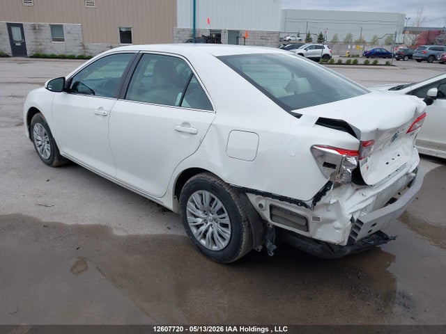 12607720 :رقم المزاد ، 4T1BF1FK4EU756884 vin ، 2014 Toyota Camry Le مزاد بيع