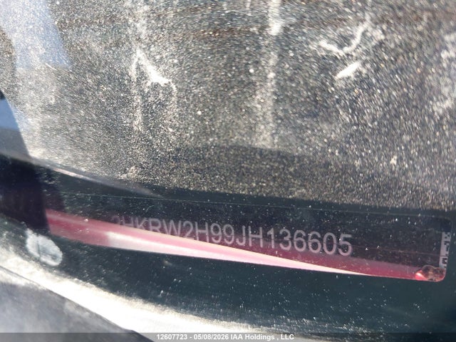 12607723 :رقم المزاد ، 2HKRW2H99JH136605 vin ، 2018 Honda Cr-v Touring مزاد بيع