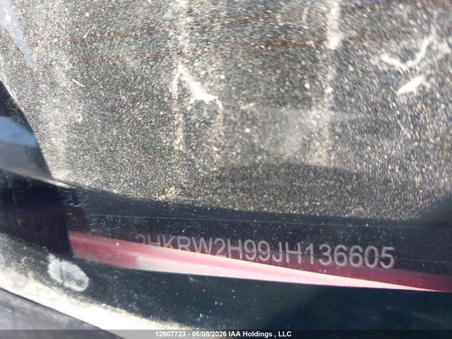 12607723 :رقم المزاد ، 2HKRW2H99JH136605 vin ، 2018 Honda Cr-v Touring مزاد بيع
