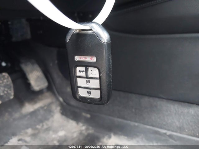 2018 Honda Accord Touring მანქანა იყიდება აუქციონზე, vin: 1HGCV1F97JA808272, აუქციონის ნომერი: 12607741
