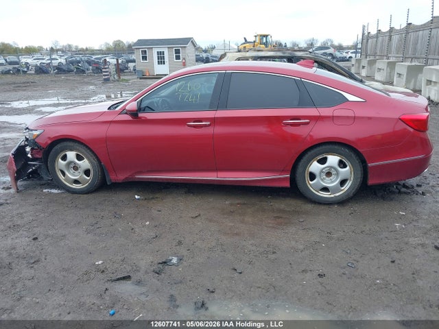 2018 Honda Accord Touring მანქანა იყიდება აუქციონზე, vin: 1HGCV1F97JA808272, აუქციონის ნომერი: 12607741