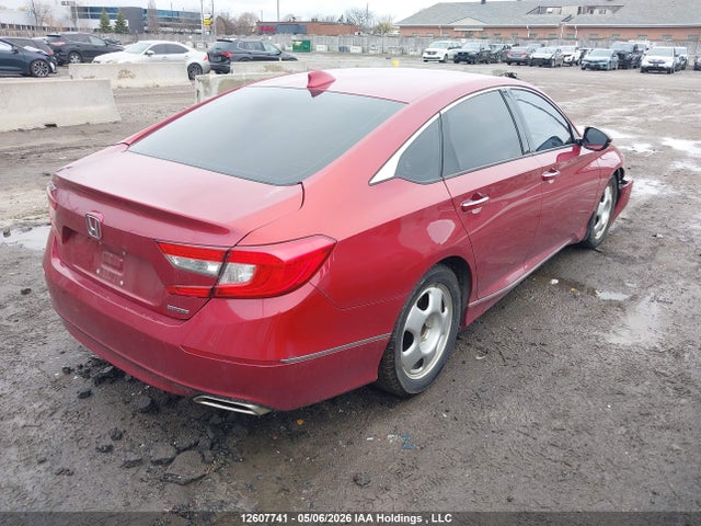 2018 Honda Accord Touring მანქანა იყიდება აუქციონზე, vin: 1HGCV1F97JA808272, აუქციონის ნომერი: 12607741
