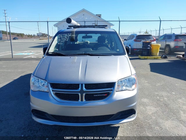 2015 Dodge Grand Caravan Se/sxt მანქანა იყიდება აუქციონზე, vin: 2C4RDGBG8FR667198, აუქციონის ნომერი: 12607749