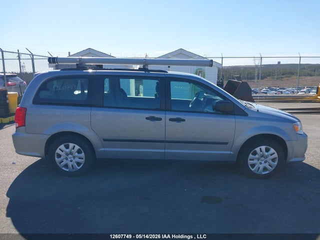 2015 Dodge Grand Caravan Se/sxt მანქანა იყიდება აუქციონზე, vin: 2C4RDGBG8FR667198, აუქციონის ნომერი: 12607749