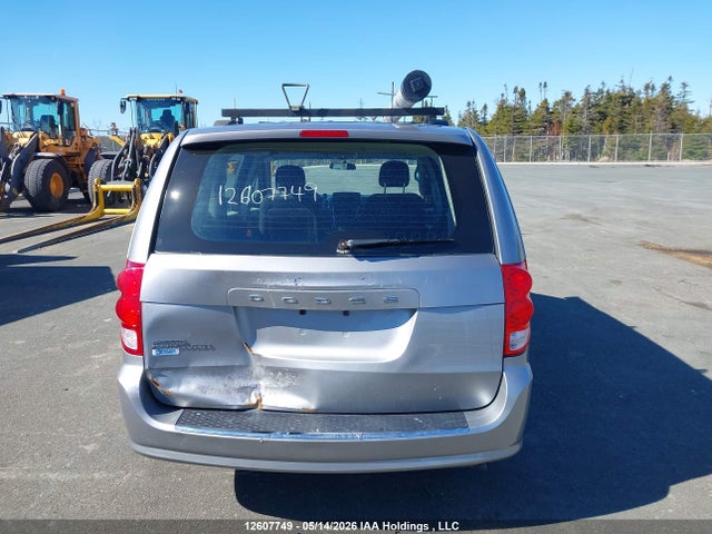 2015 Dodge Grand Caravan Se/sxt მანქანა იყიდება აუქციონზე, vin: 2C4RDGBG8FR667198, აუქციონის ნომერი: 12607749
