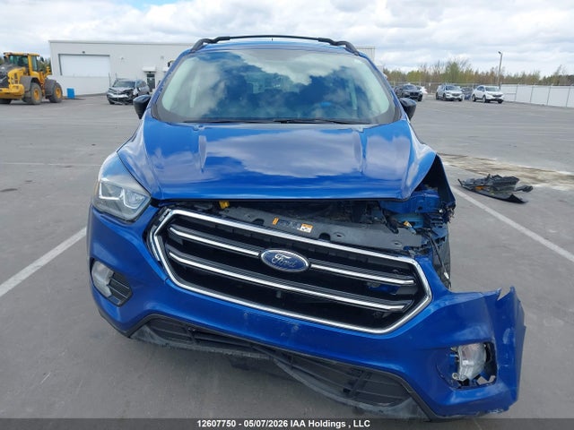 Продажа на аукционе авто 2018 Ford Escape, vin: 1FMCU9GD9JUA45183, номер лота: 12607750