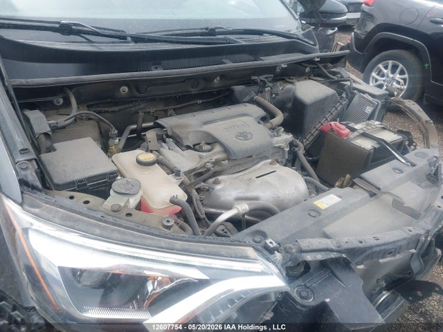 12607754 :رقم المزاد ، 2T3JFREV0HW569384 vin ، 2017 Toyota Rav4 Se مزاد بيع