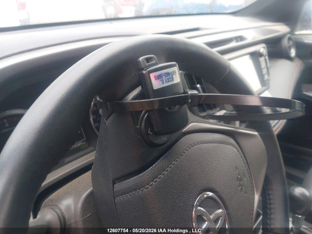 12607754 :رقم المزاد ، 2T3JFREV0HW569384 vin ، 2017 Toyota Rav4 Se مزاد بيع
