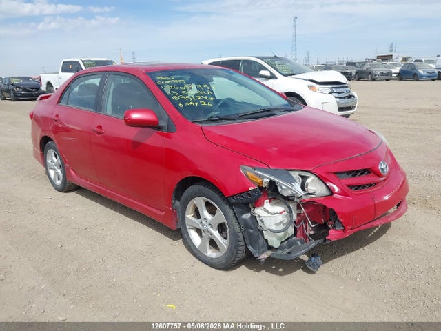 2013 Toyota Corolla S/le მანქანა იყიდება აუქციონზე, vin: 2T1BU4EE0DC951240, აუქციონის ნომერი: 12607757