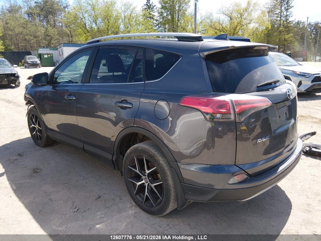 Продажа на аукционе авто 2017 Toyota Rav4 Se, vin: 2T3JFREV6HW642631, номер лота: 12607776
