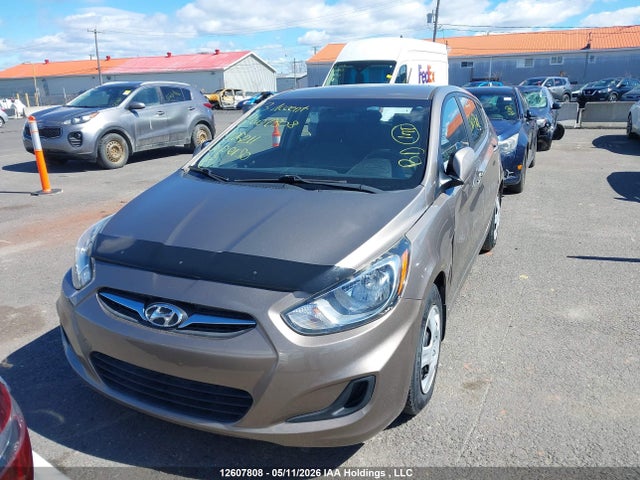 2013 Hyundai Accent Gls/gs მანქანა იყიდება აუქციონზე, vin: KMHCT5AE3DU125211, აუქციონის ნომერი: 12607808