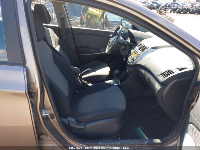 2013 Hyundai Accent Gls/gs მანქანა იყიდება აუქციონზე, vin: KMHCT5AE3DU125211, აუქციონის ნომერი: 12607808
