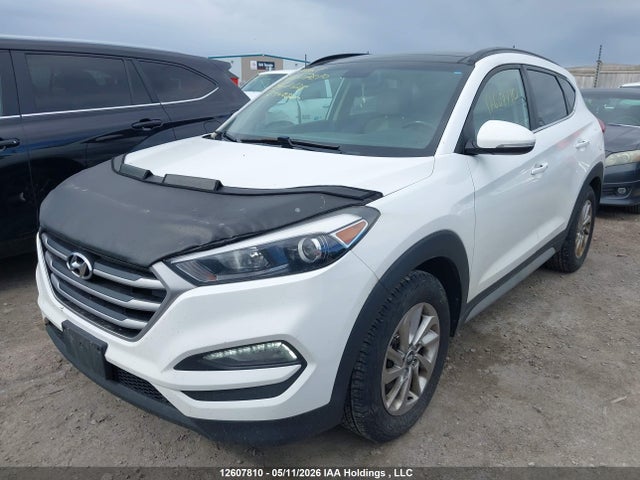 KM8J3CA48HU562128 Hyundai Tucson